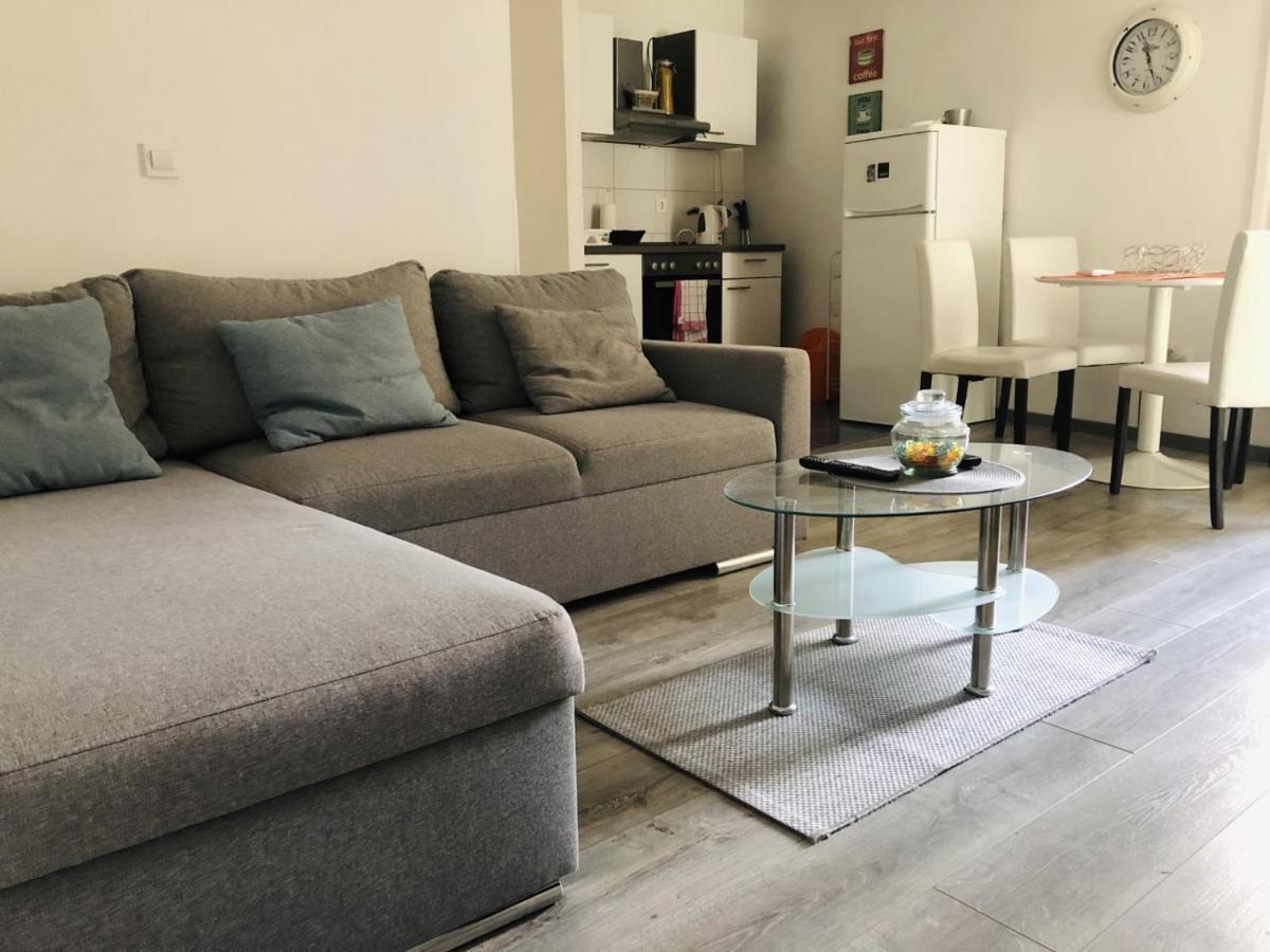 West Wall Apartment Сплит Екстериор снимка
