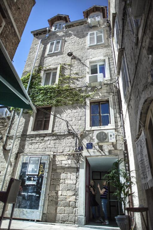 West Wall Apartment Сплит Екстериор снимка